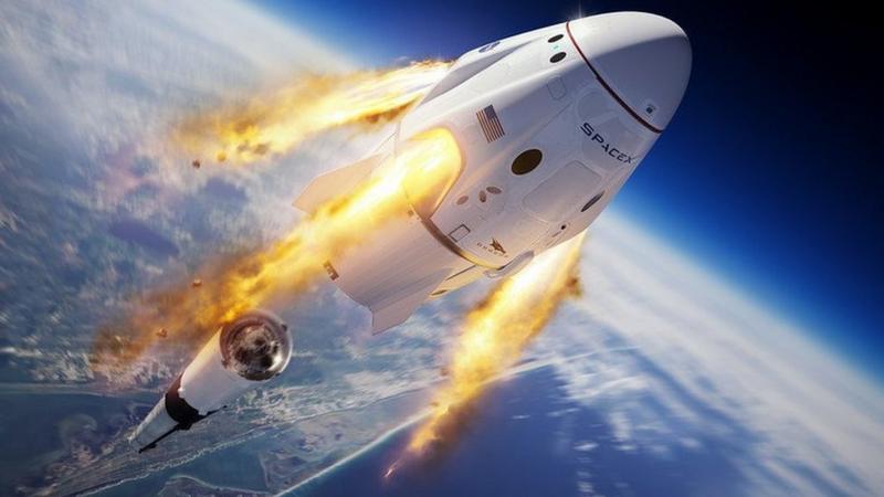 Crew Dragon, nave de SpaceX surca el cielo y llega a la Estación Espacial Internacional, una vez más.