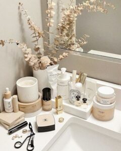 clean girl deco