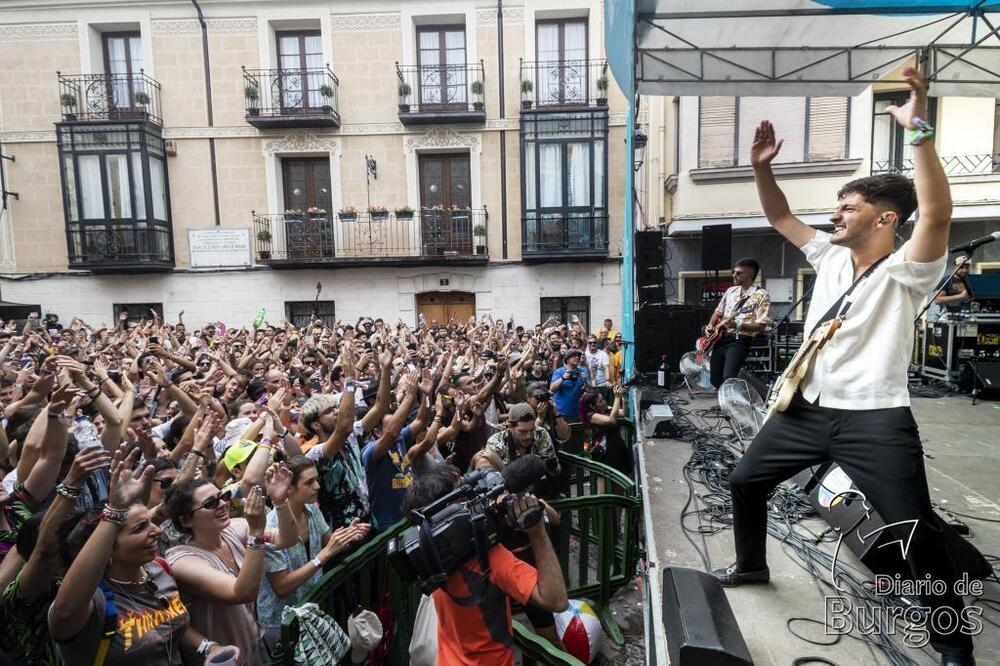 Las neuronas bailan al son de la música de Arde Bogotá.