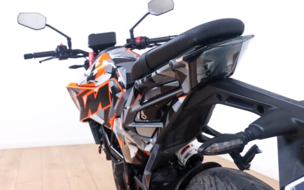 KTM 125 Duke - Imagen 3