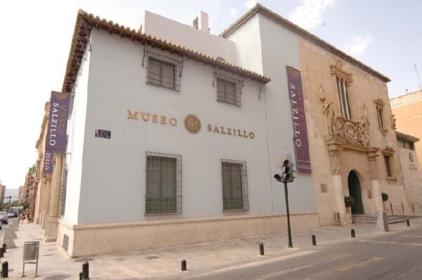 VISITA GUIADA MUSEO SALZILLO + COMIDA “COSAFINA” RESTAURANTE - Imagen 2
