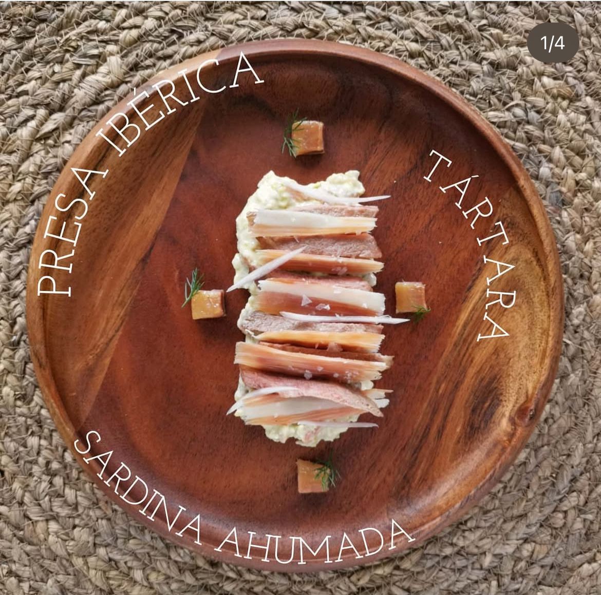 Presa Ibérica con sardina ahumada y salsa tártara