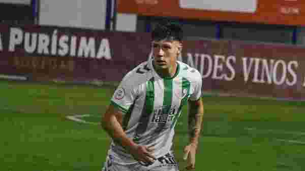 https://cadenaser.com/murcia/2024/11/02/el-yeclano-vence-al-antequera-ante-su-gente-radio-murcia/