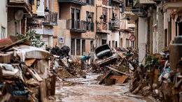 Las calles de Paiporta destrozadas por la DANA. Fuente: Europa Press.