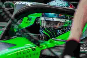 Zhou antes de iniciar la clasificación del GP de Catar