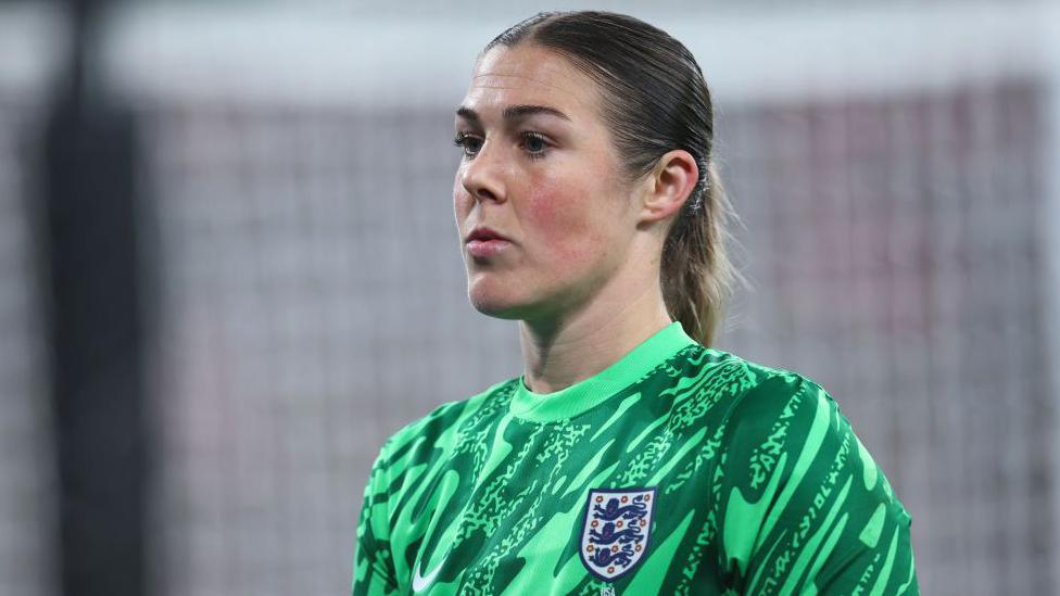Mary Earps durante un partido con Inglaterra. Fuente: BBC.