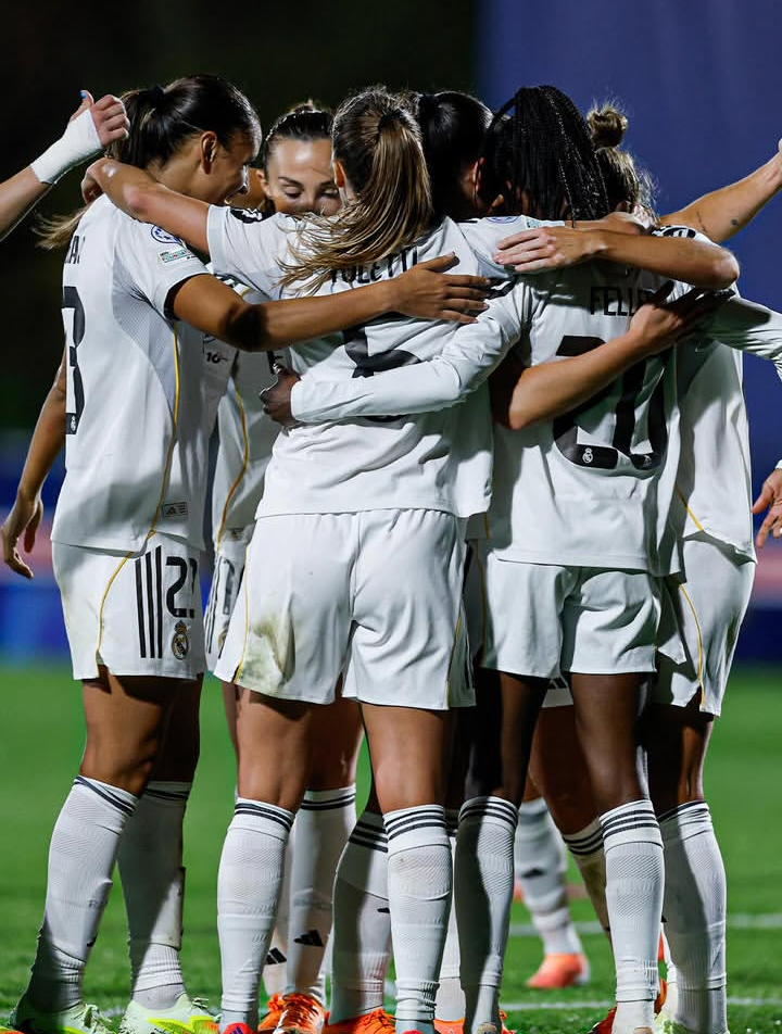 Las jugadoras del Real Madrid celebran un gol marcado. Fuente: @realmadridfem.