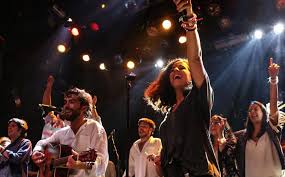 Hakuna prepara su regreso a Vistalegre con un proyecto coral que une a 120 voces de la música católica