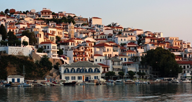 Puerto de Skopelos 4