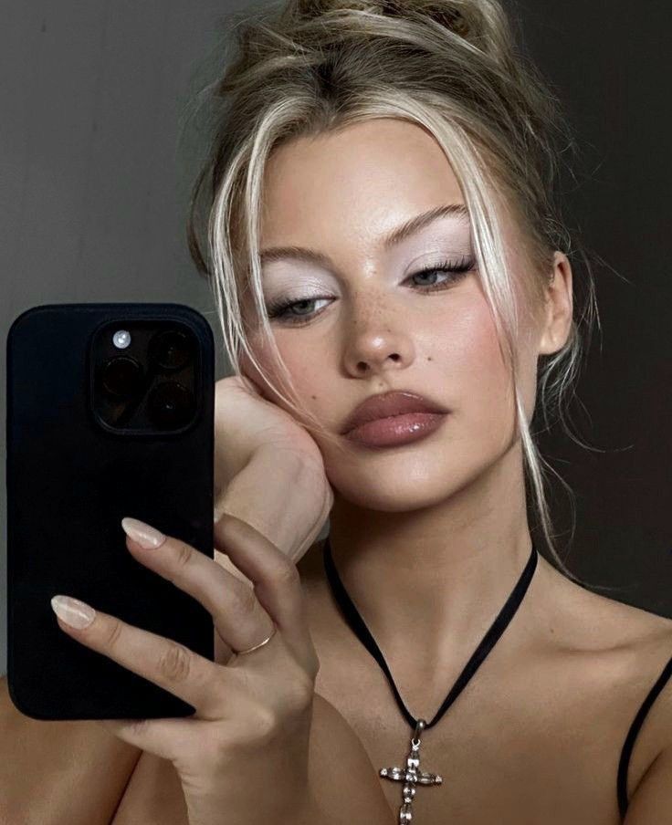 90's makeup