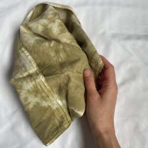 Pañuelo de Tela Teñido a Mano