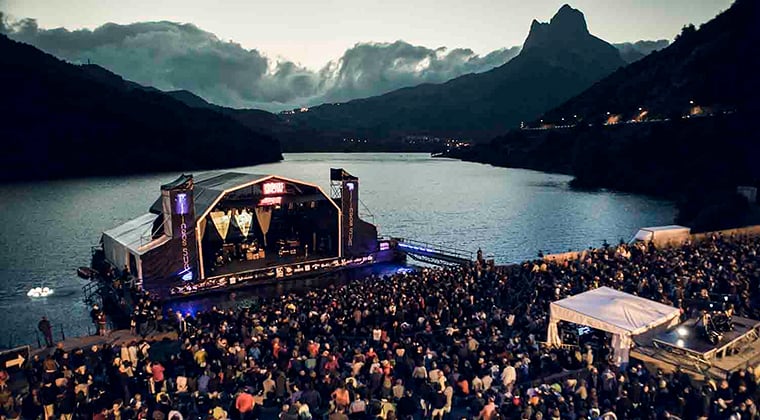 escenario flotante