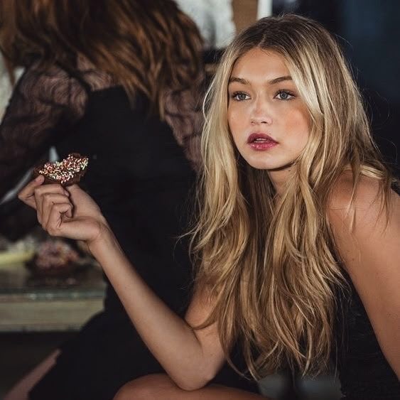 gigi hadid 2010s