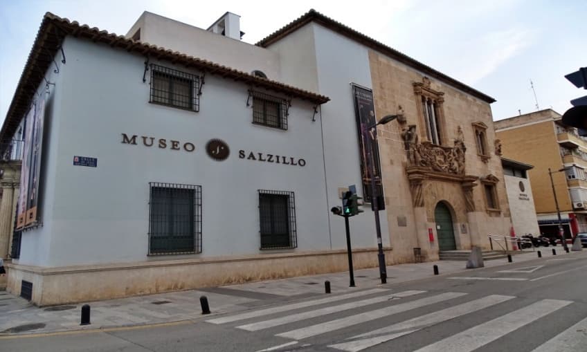 Museos y centros culturales imprescindibles en Murcia