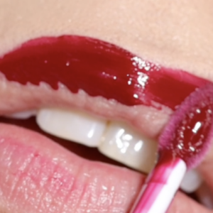 Labial líquido