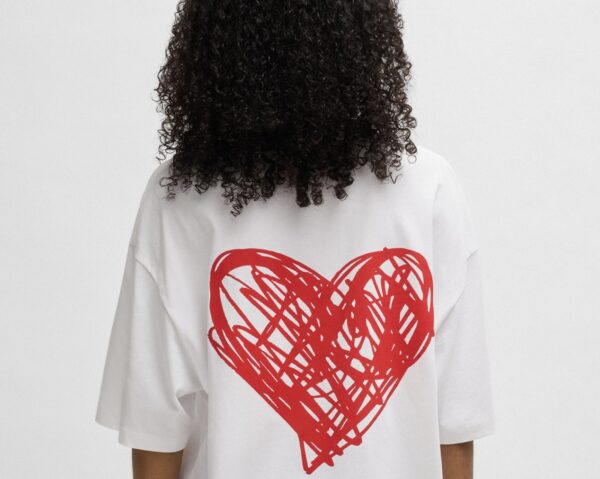 Camiseta corazón - Imagen 2