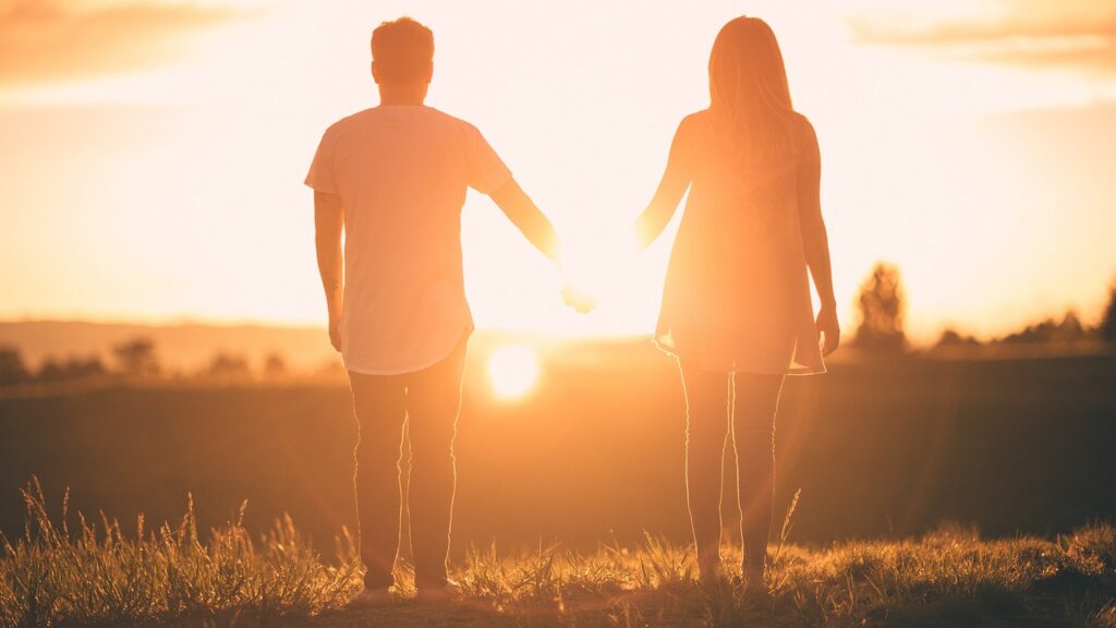 Pareja atardecer