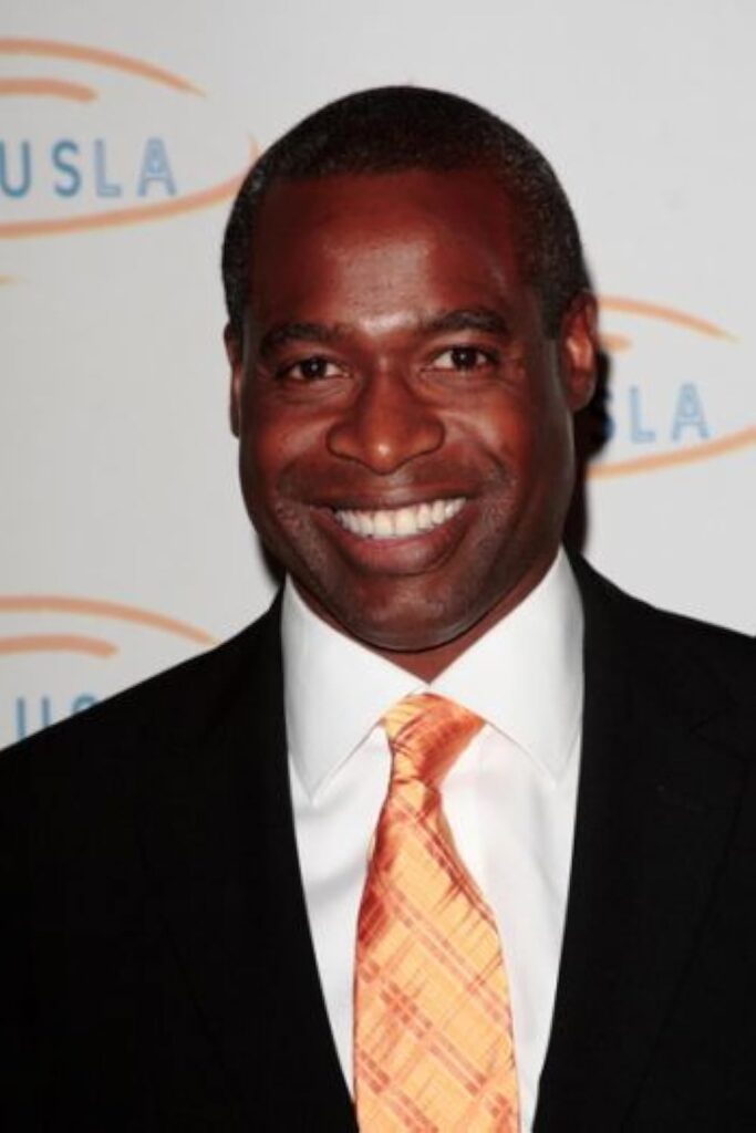 phill lewis