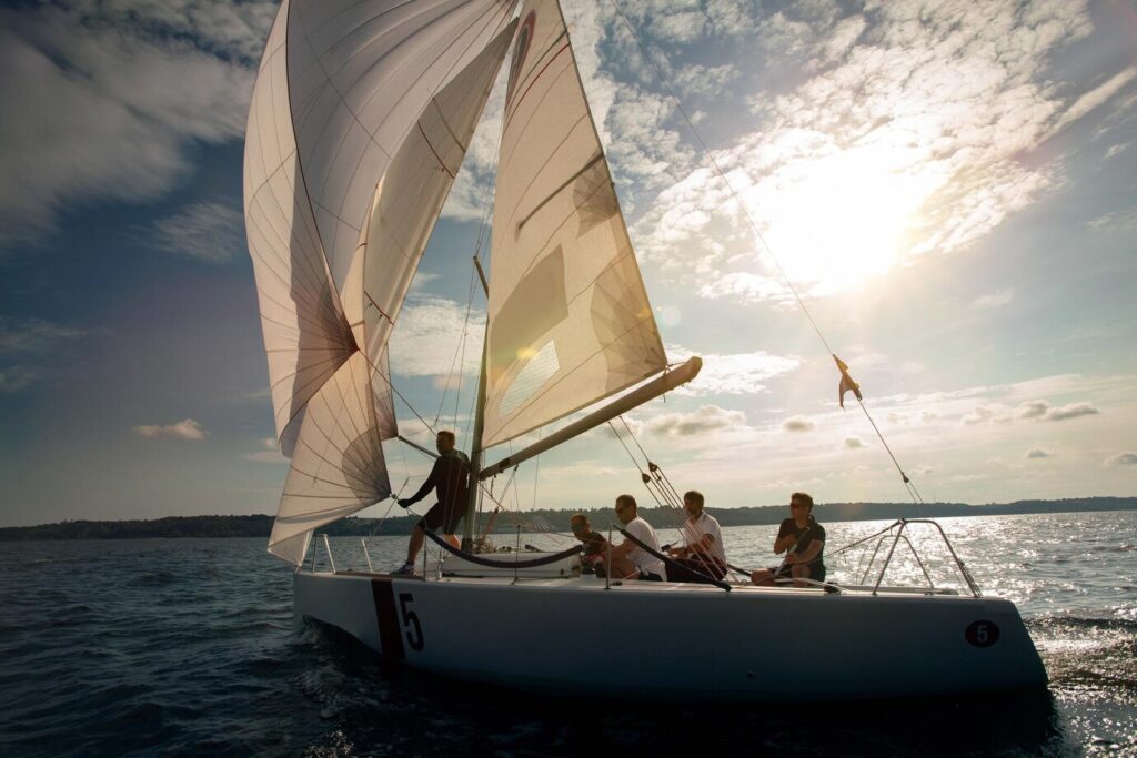 carrera-veleros-yachting-regata-vela