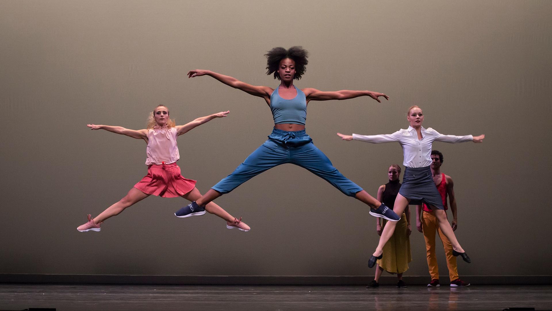 bailarines de la compañía martha graham