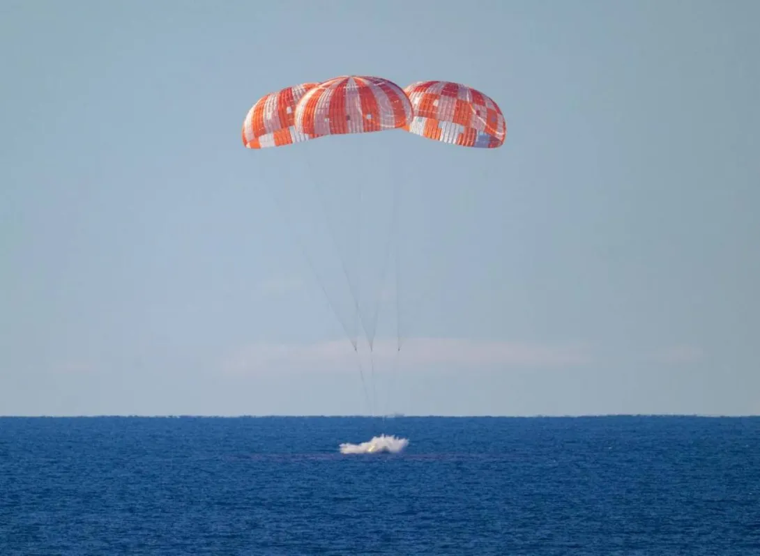 Éxito de la misión Artemis II: los astronautas amerizan en la costa de California
